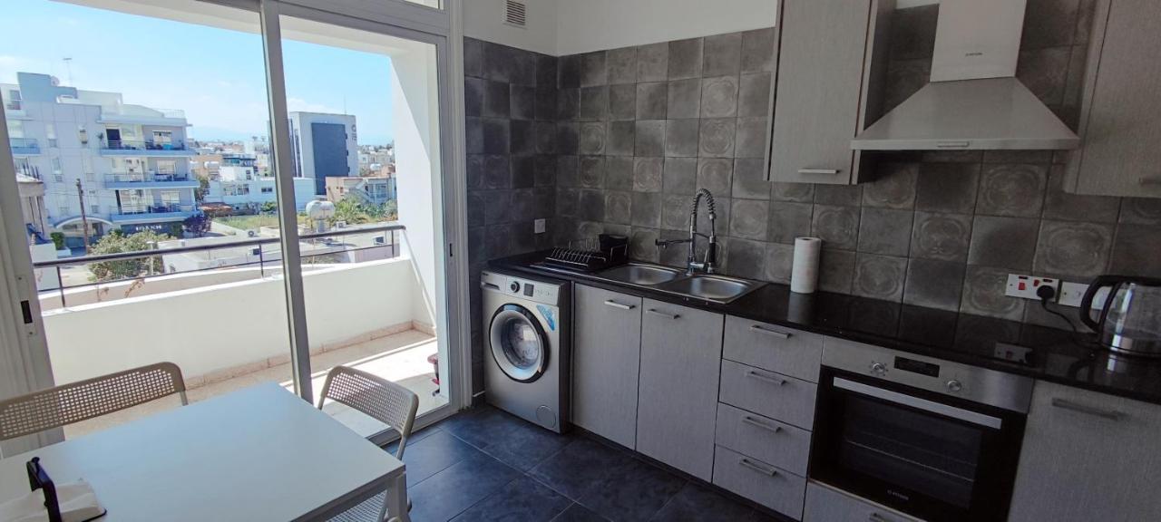 Apartament Zinas Modern Flat Nicosia Strovolos Zewnętrze zdjęcie